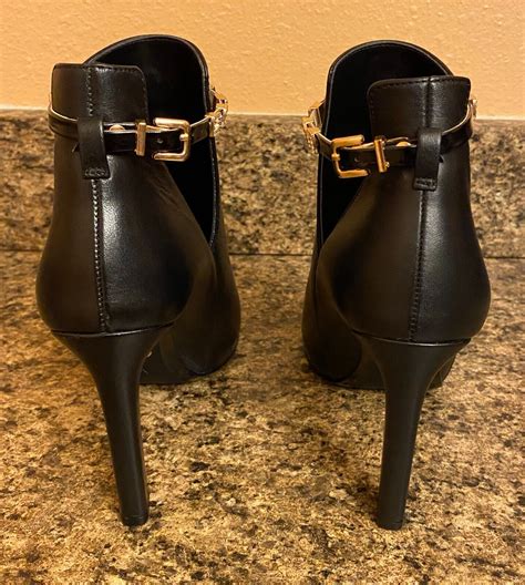 michael kors lawson high heel buckled